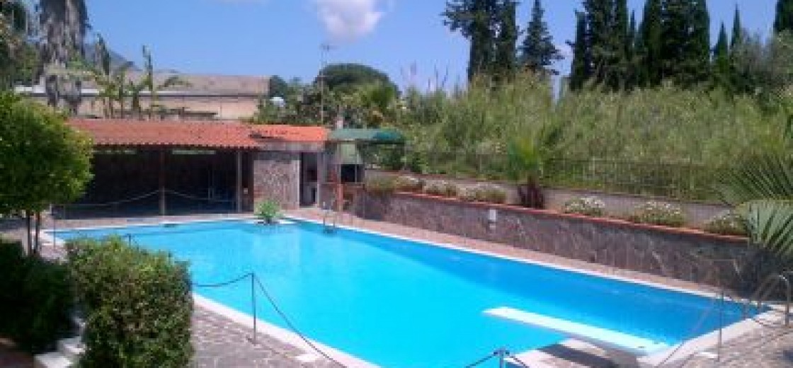 Stagione 2021, riapre la piscina